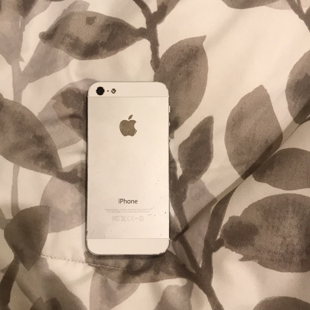 Used iPhone - Picture 3 of 3